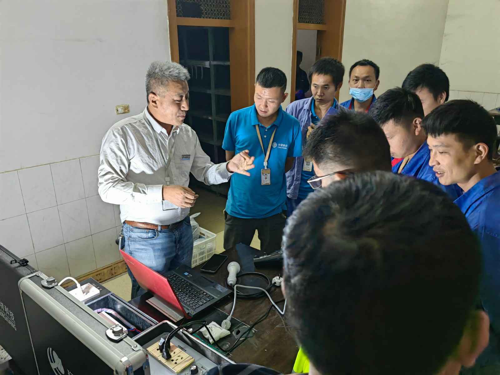 吉林郑毅线上艺术交易平台有限公司为中移铁通有限公司安全用电培训